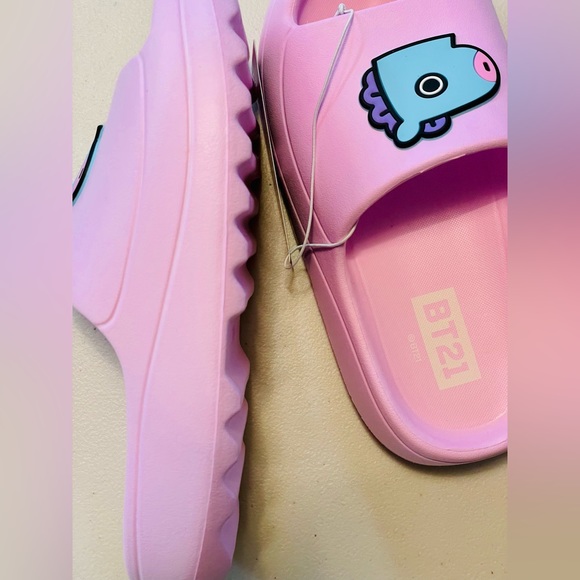 BT21 Line Friends Mang Slides (License) - Picture 2 of 2